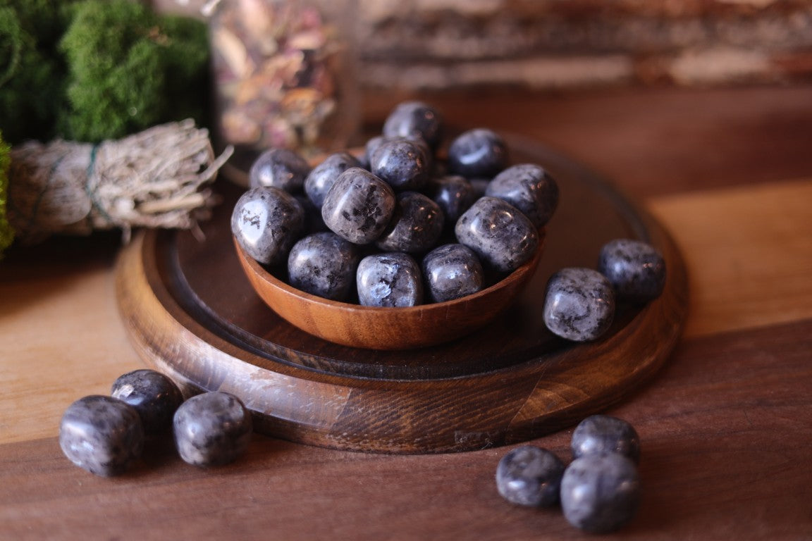 Larvikite (Black Labradorite)