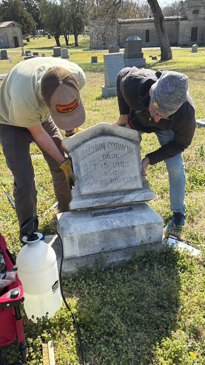 Friends of the Wichita Pioneers Highland Cemetery Preservation Tour