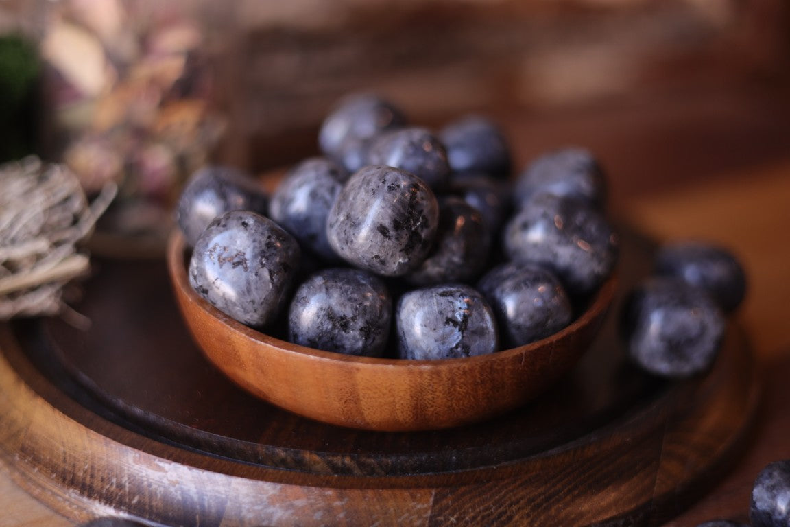 Larvikite (Black Labradorite)