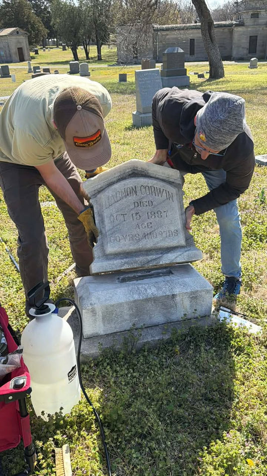 Friends of the Wichita Pioneers Highland Cemetery Preservation Tour