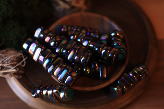 Aura Magnetic Hematite